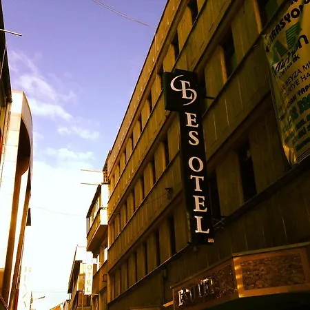 Hotel Es Hotel